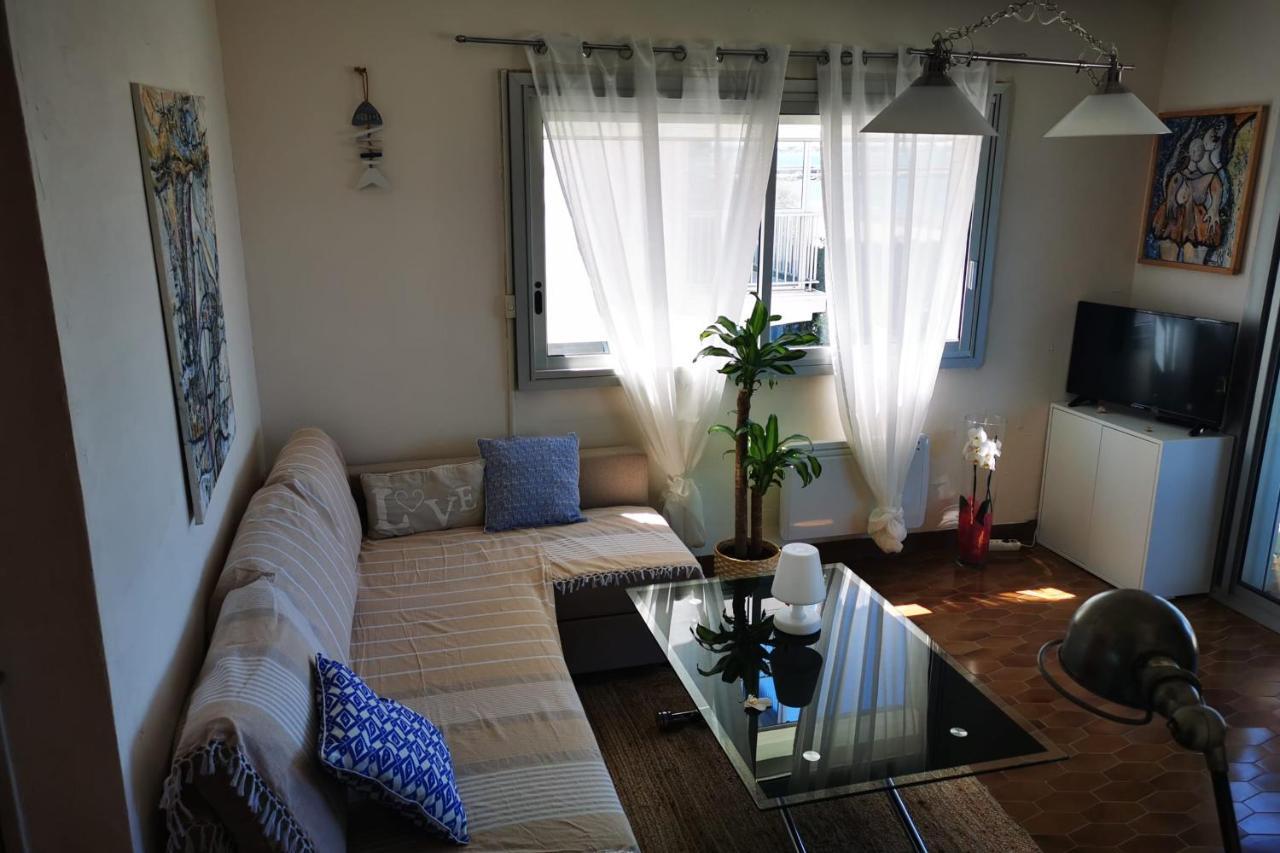 La Residence Vue Mer Les Pieds Dans L'Eau 르그로뒤후아 외부 사진